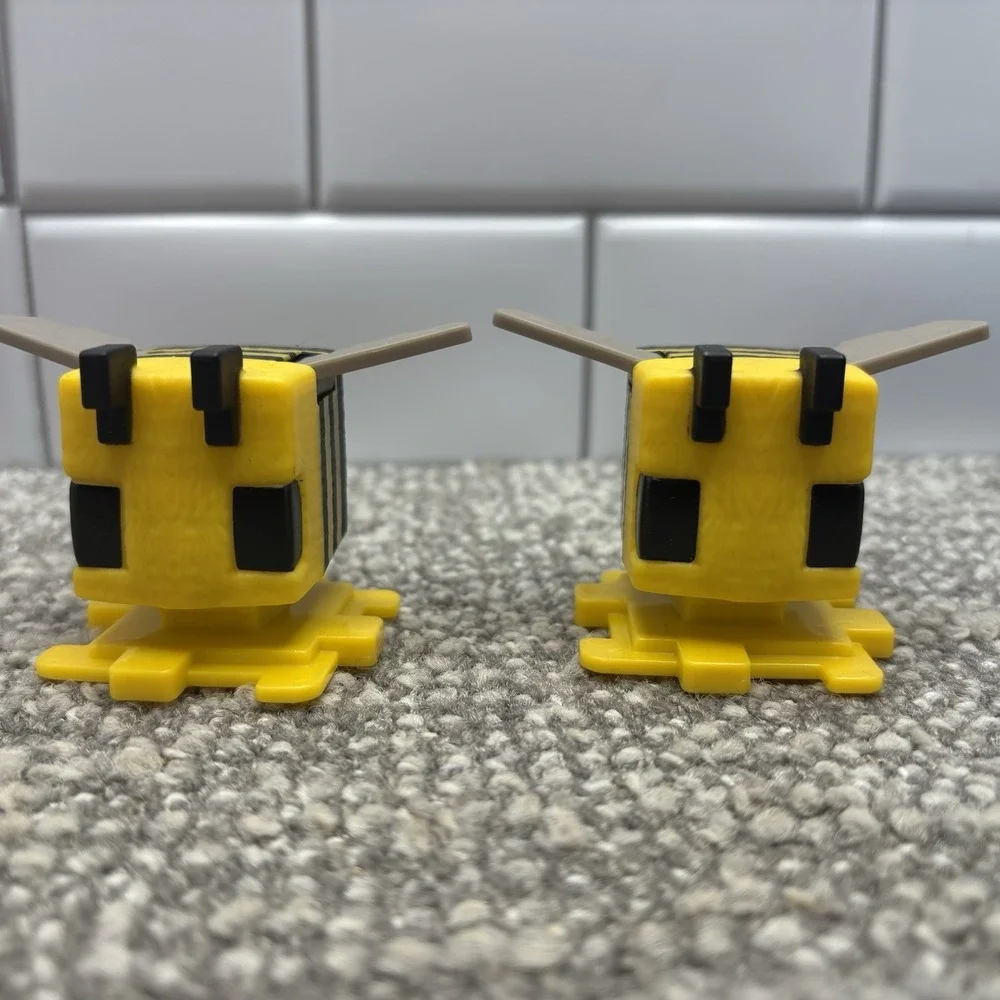 Minecraft 2025 McDonald's Toys Assorted Bee Creeper More‎ Party Decorations